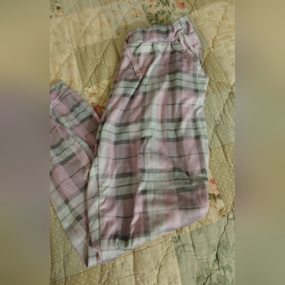 Wonder Nation Plaid Pajama Bottoms - Picture 1 of 3